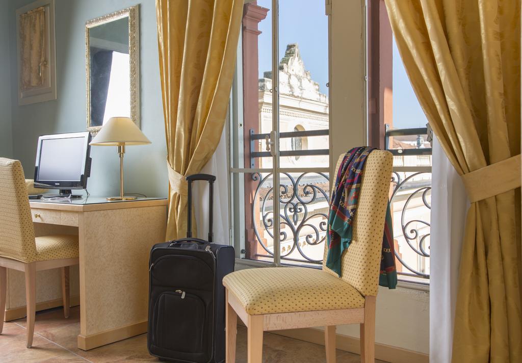 Hotel Belvedere Verbania Exteriör bild
